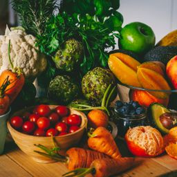 Makro- und Mikronährstoffe einfach erklärt – die wichtigsten Grundlagen